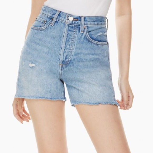 Aritzia Denim Forum “The Yoko Mid Thigh Short” - Picture 1 of 3
